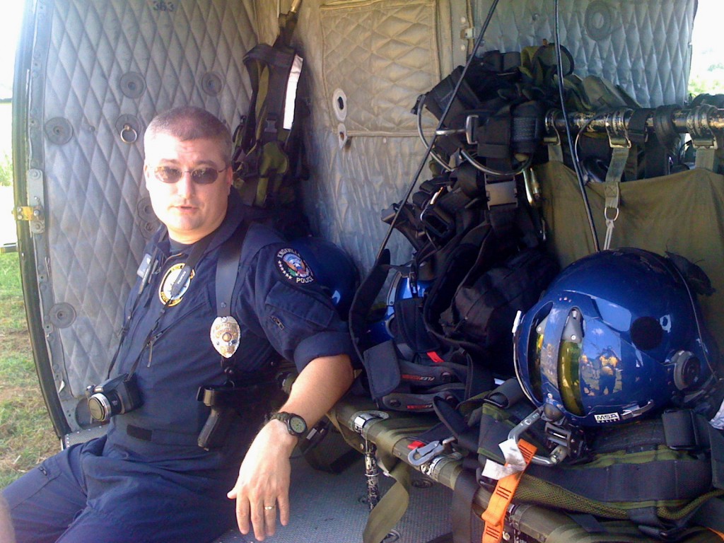 Police Officer of Knoxville, TN in Knox County Sheriff's UH-1